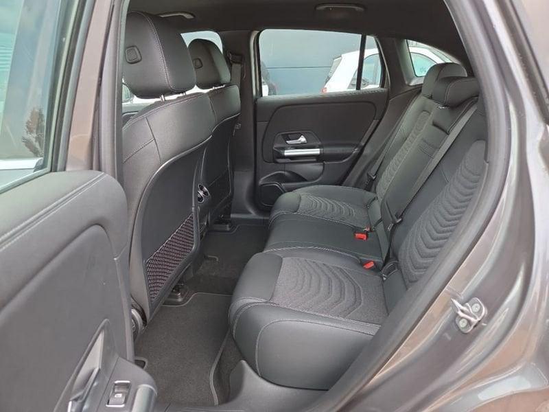 Mercedes-Benz EQA 300 4Matic Progressive Advanced