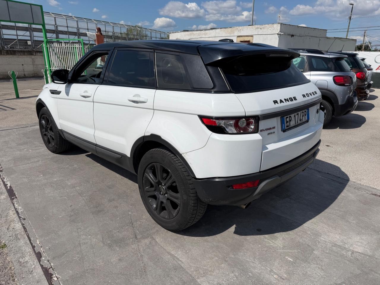 Land Rover Range Evoque 2.2 TD4 5p. Dynamic
