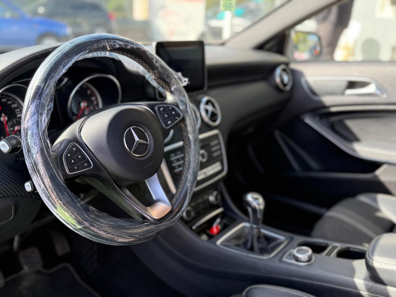 MercedesA 180 d Premium Tetto PERFETTO