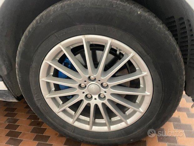 Land Rover Range Rover Velar 2.0D I4 180 CV