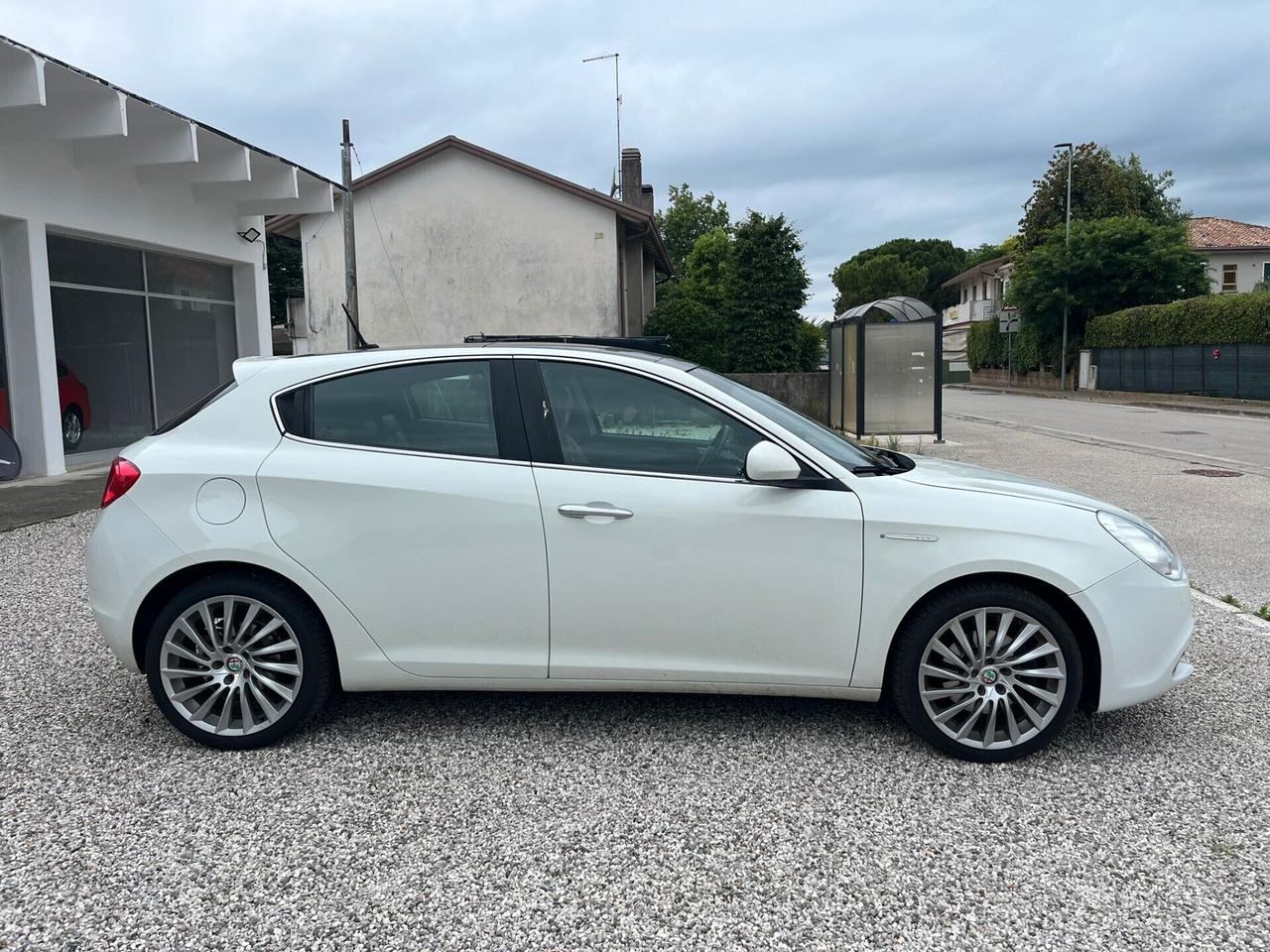 Alfa Romeo Giulietta 2.0 JTDm-2 170 CV TCT Exclusive