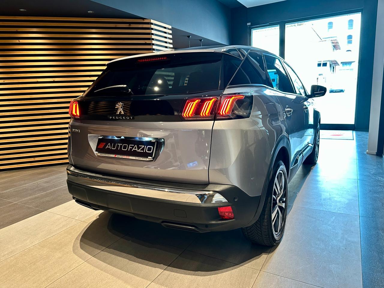 Peugeot 3008 BlueHDi 130 S&S EAT8 Allure Pack
