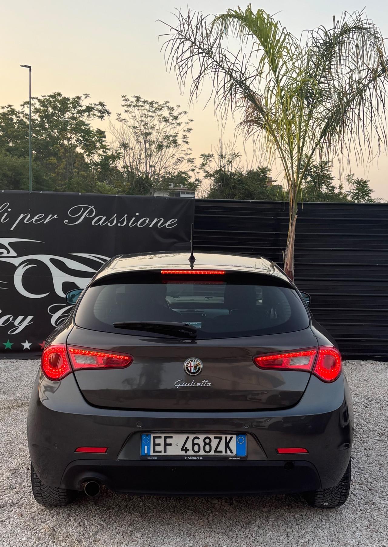 Alfa Romeo Giulietta 1.6 JTDm-2 105 CV Exclusive