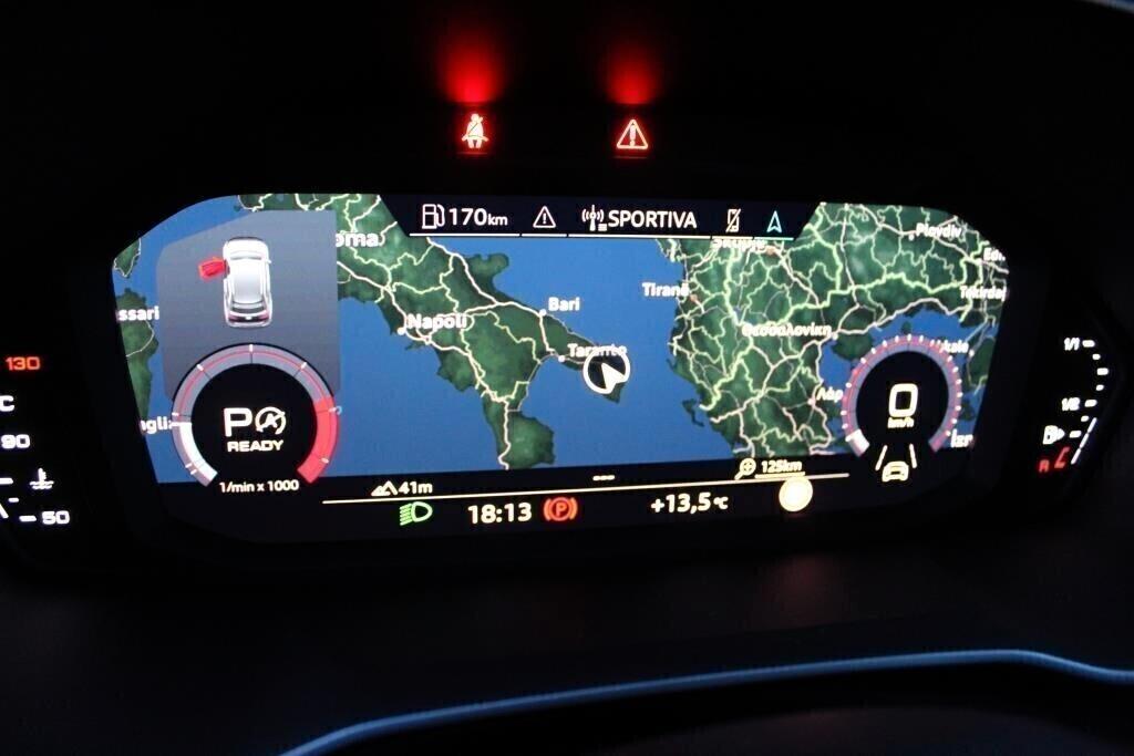 AUDI Q3 2.0 TDI Aut. *4 Telecamere *Matrix