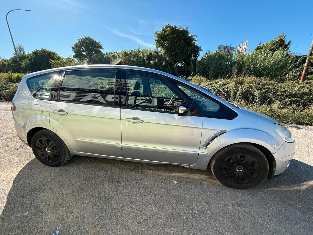 Ford S-Max 1.8 TDCi 125CV Titanium