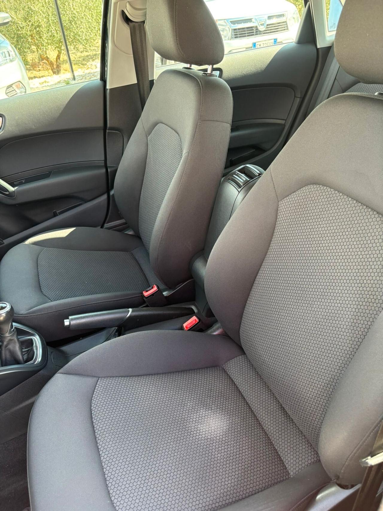 Audi A1 1.6 TDI S tronic line edition
