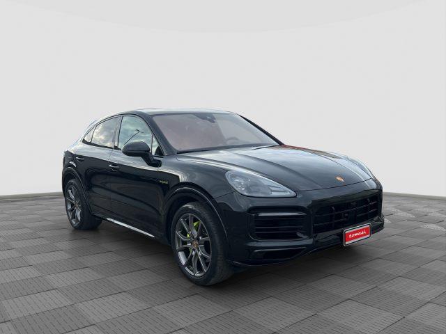PORSCHE Cayenne Coupé Coupé 3.0 V6 E-Hybrid Platinum Edition