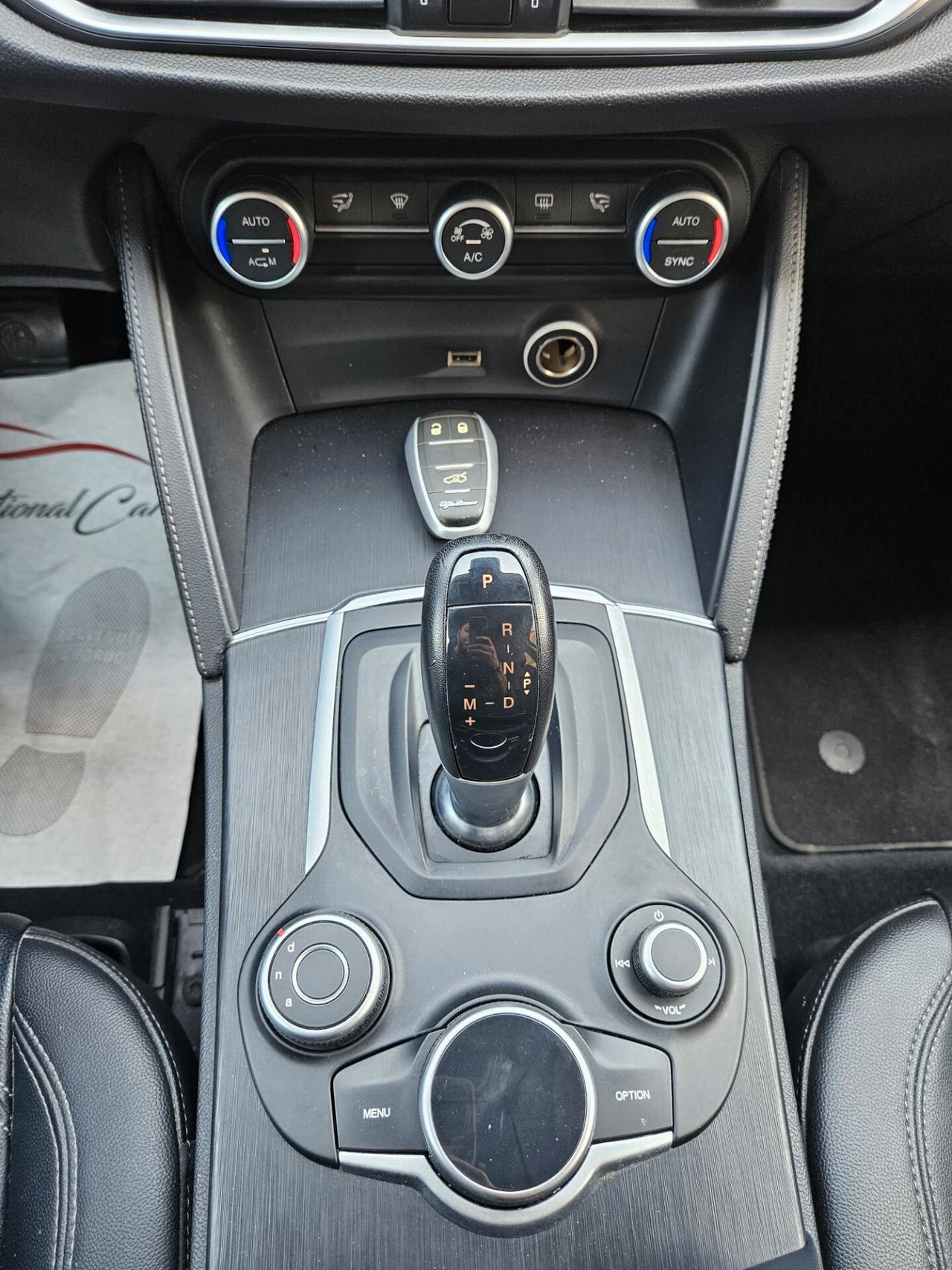 Alfa Romeo Stelvio 2.2 Q4 210cv diesel FULL