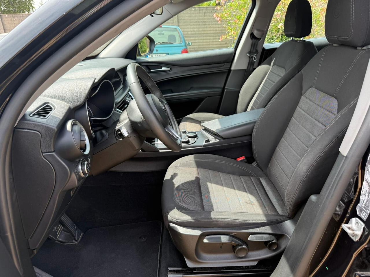 Alfa Romeo Stelvio 2.2 Turbodiesel 180 CV AT8