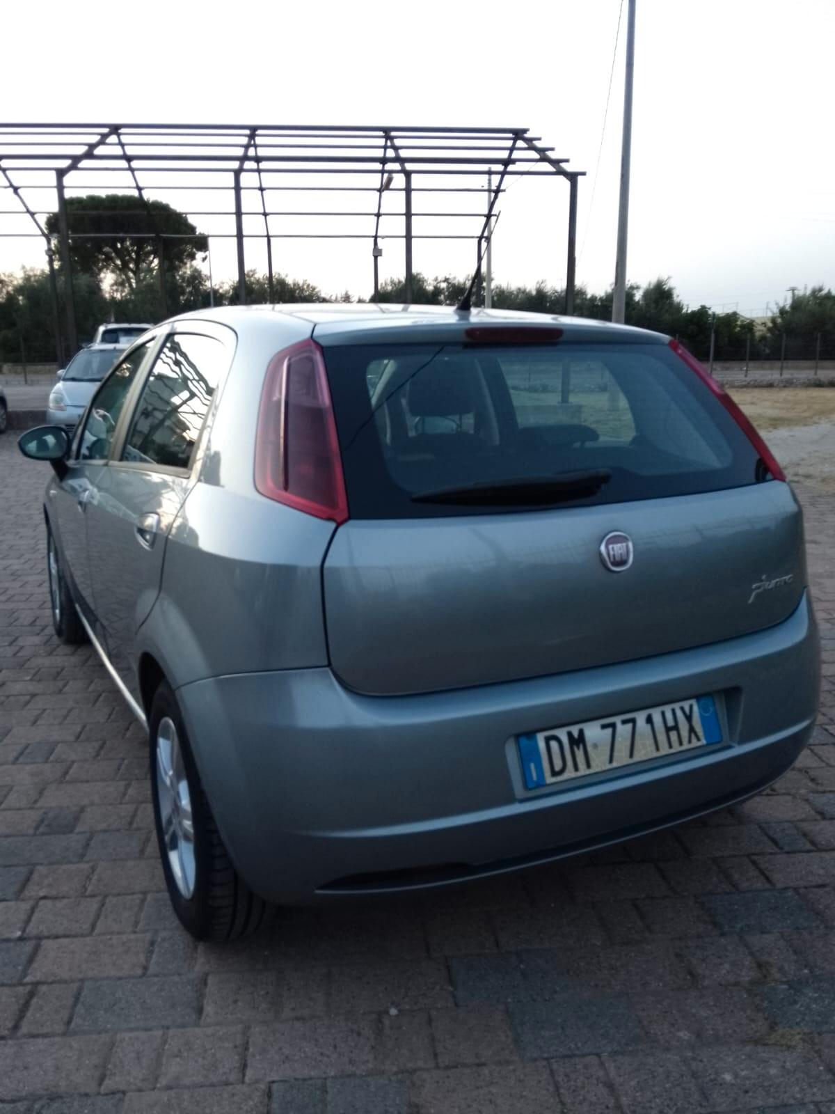 Fiat Grande Punto 1.3 MJT 75 CV 5 porte Dynamic