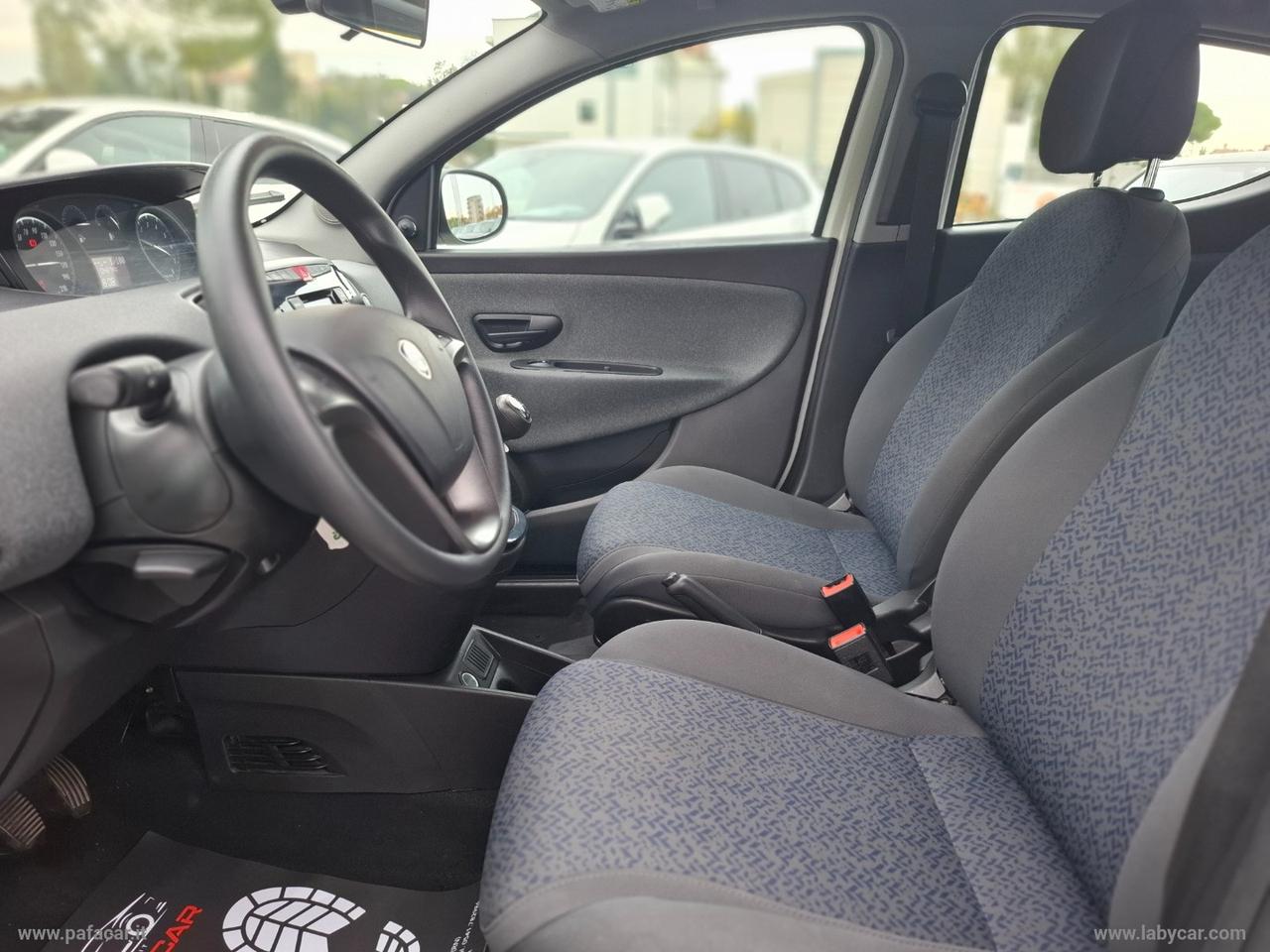 LANCIA Ypsilon 1.0 FireFly 5p.S&S Hybrid Silver