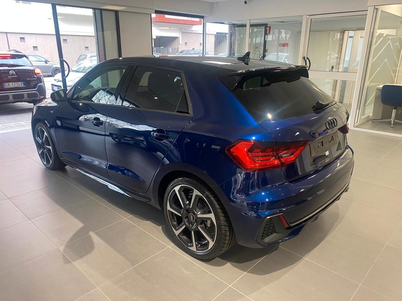 AUDI A1 2ª serie A1 SPB 30 TFSI Identity Black