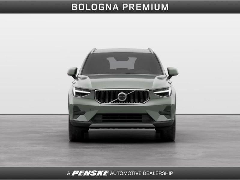 Volvo XC40 B3 automatico Core