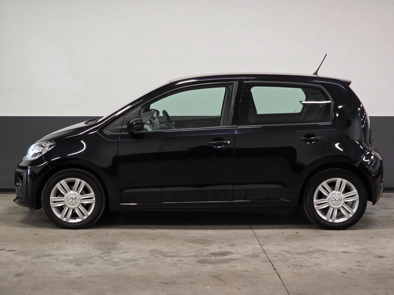 Volkswagen up! 1.0 75 CV NEOPATENTATI