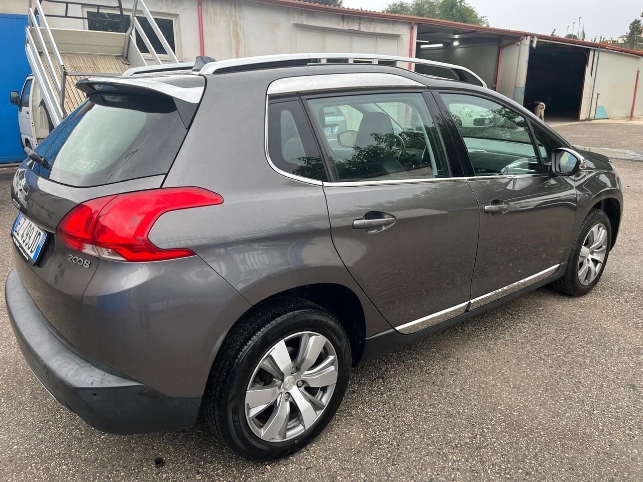 Peugeot 2008-1.2 benz-“allure”-2015