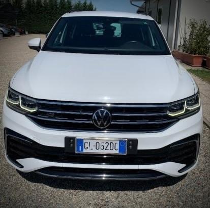 Volkswagen Tiguan 2.0 TDI 150 CV SCR DSG R-Line