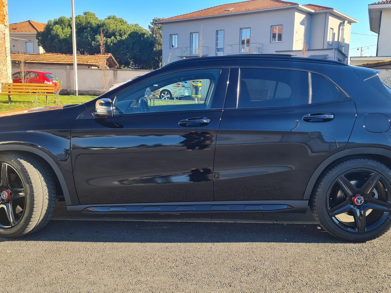 Mercedes-Benz GLA 250 Premium #8103