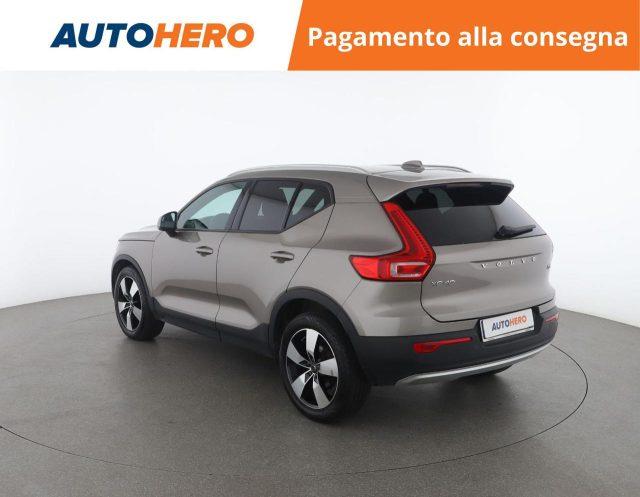 VOLVO XC40 T3 Geartronic Momentum Pro