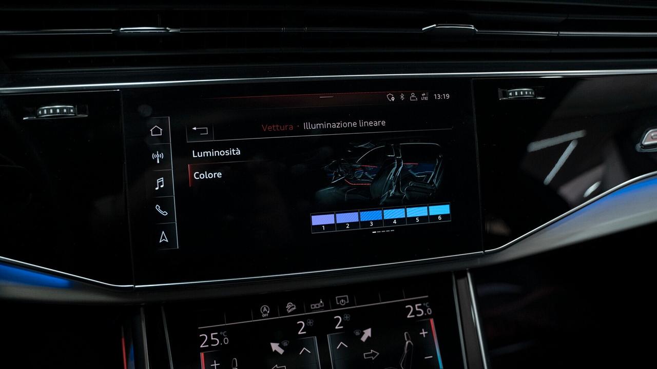 Audi SQ8 4.0 V8 TDI MHEV QUATTRO TETTO SEDILI PACK LUCI FUL