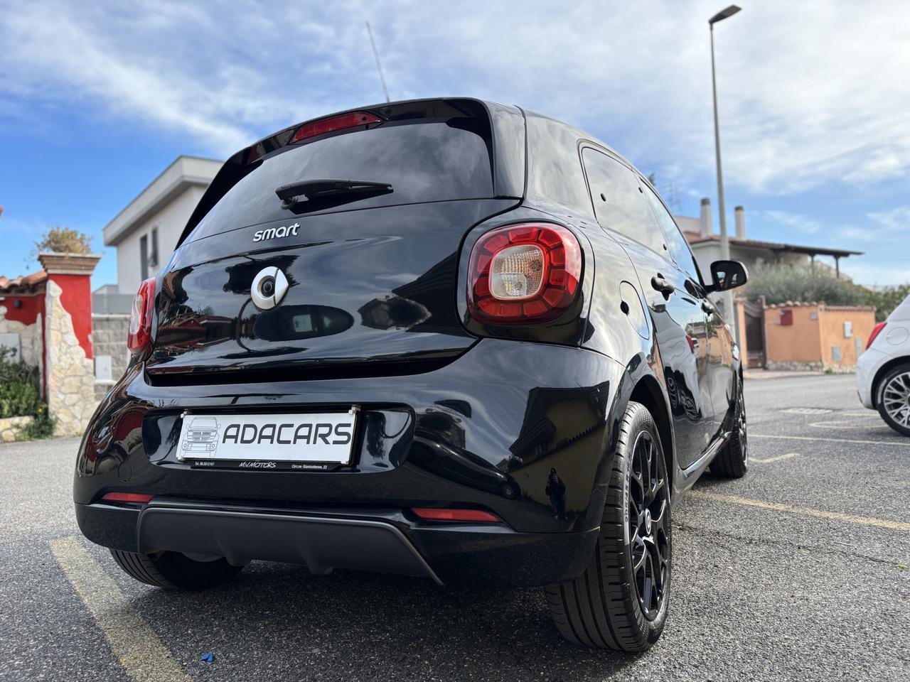 Smart ForFour ALL BLACK