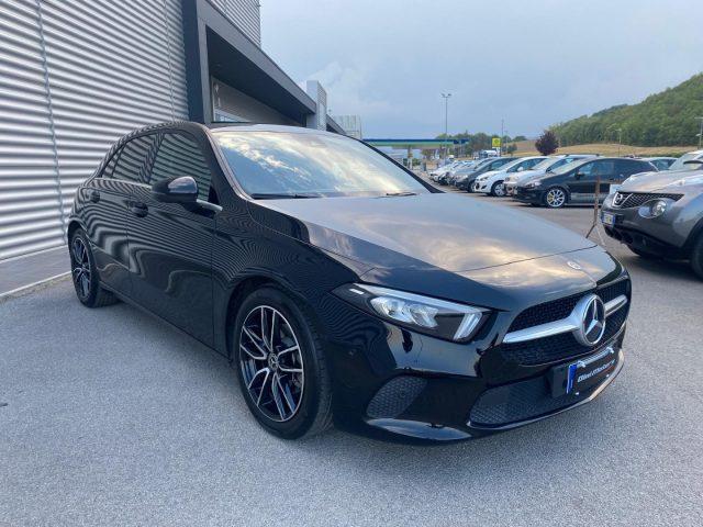 MERCEDES-BENZ A 180 d Automatica 4p. PREMIUM SPORT, SCHERMI GRANDI