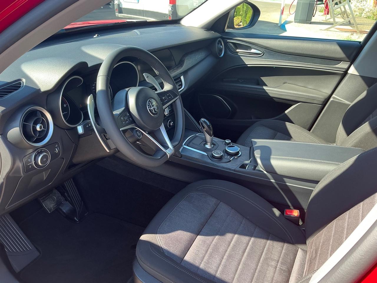 Alfa Romeo Stelvio 2.2 Turbodiesel 160 CV AT8 RWD 2019