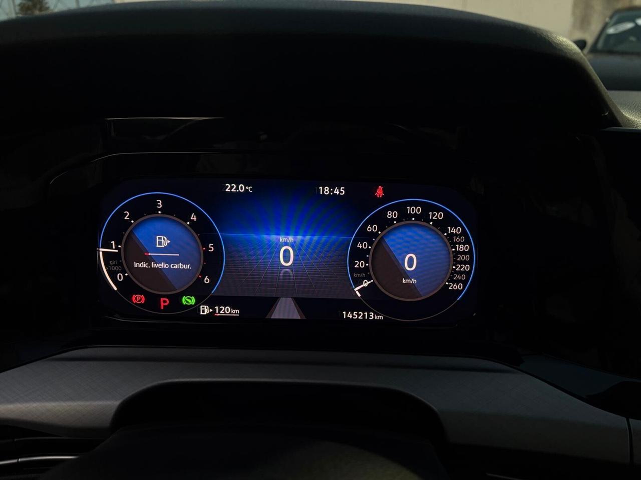 Volkswagen Golf VIII 2.0 TDi SCR DSG Style