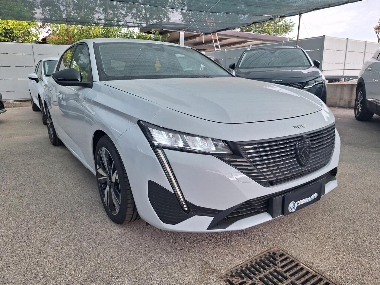 Peugeot 308 ALLURE PACK 1.5 HDi 130cv EAT8 NAV+RETROCAM. - 2023
