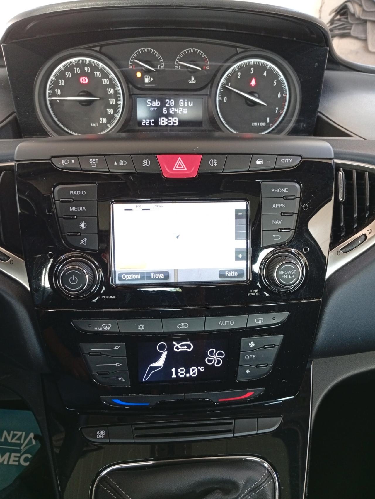 Lancia Ypsilon 1.2 69 CV 5 porte Platinum