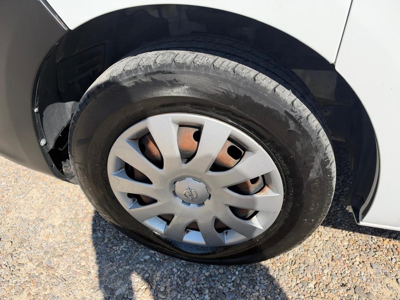 Opel Vivaro 1.6 Diesel // 9 Posti