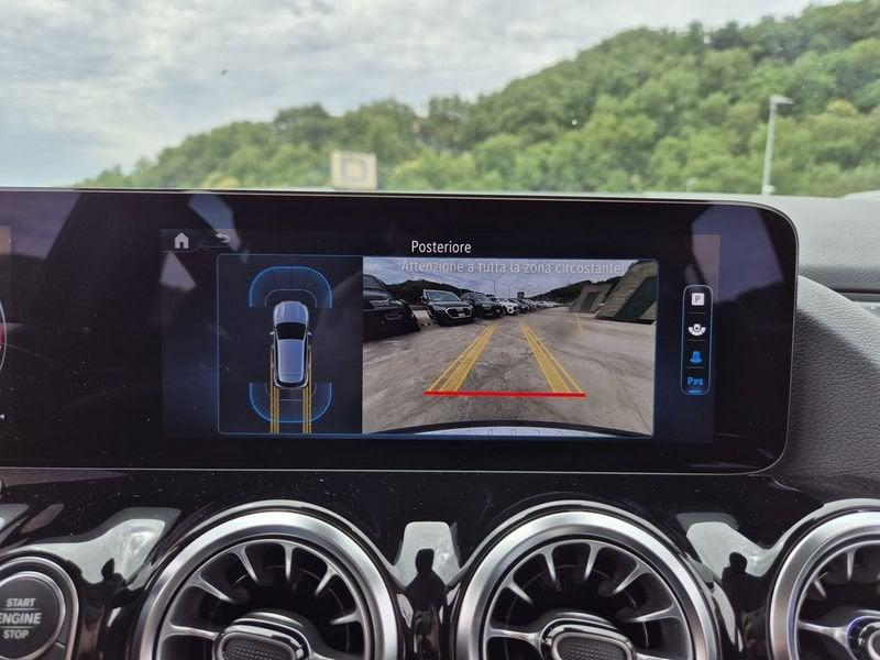 Mercedes-Benz GLA 180 Progressive Advanced Plus auto
