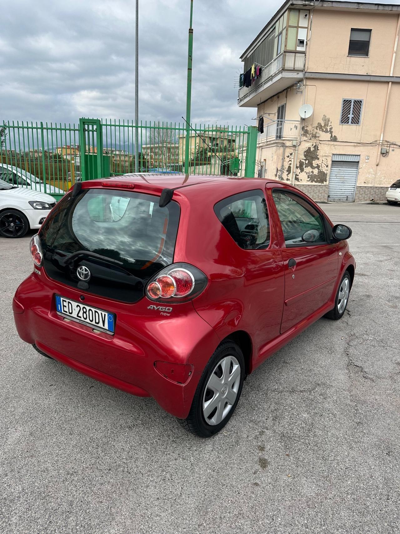 Toyota Aygo 1.0 12V VVT-i 3 porte Sol Red Edition