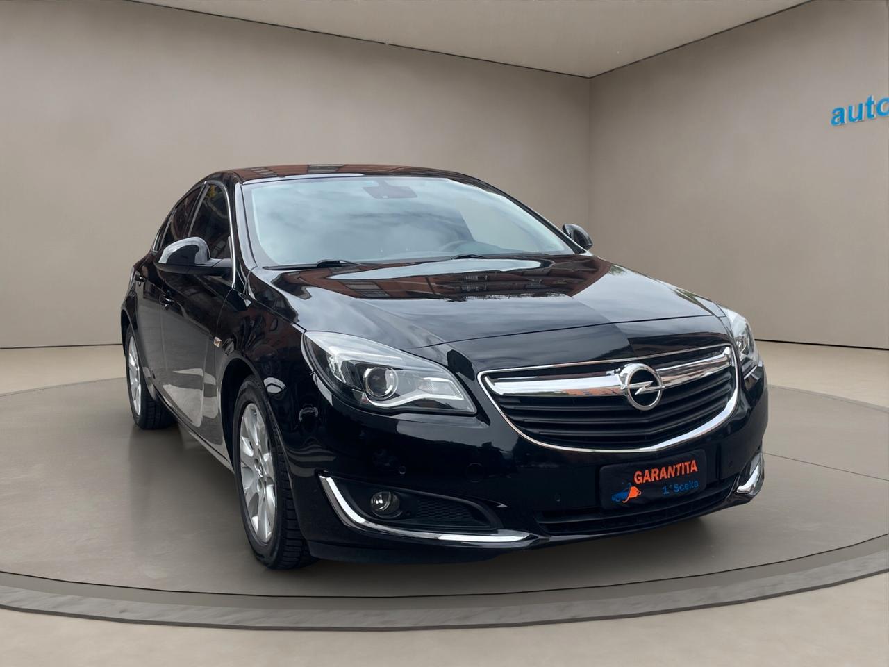 Opel Insignia AUTOMATICA - EURO 6
