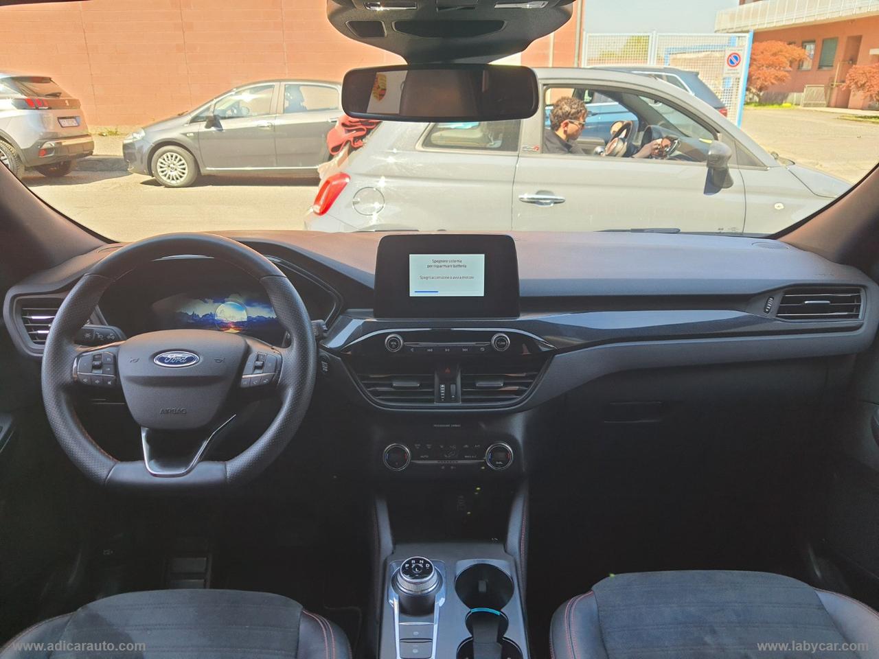 FORD Kuga 2.5 Full Hybrid 190 CVT 2WD ST-Line