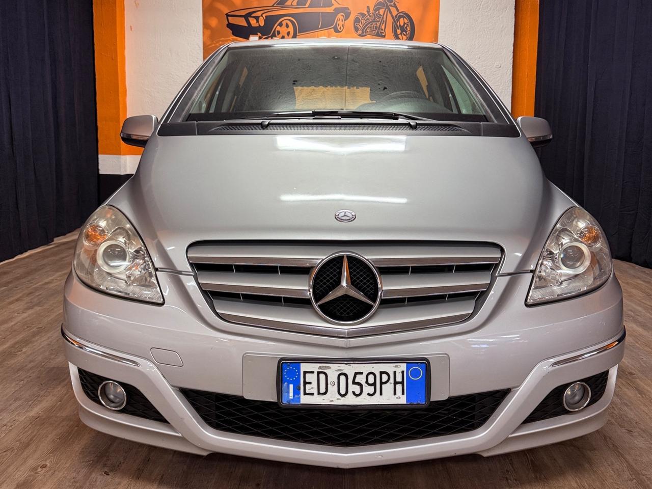FANTASTICA MERCEDES CLASSE B UNICO PROPRIETARIO CON 86.735 KM