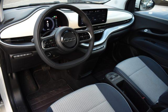 FIAT 500e ICON + berlina 42 kWh