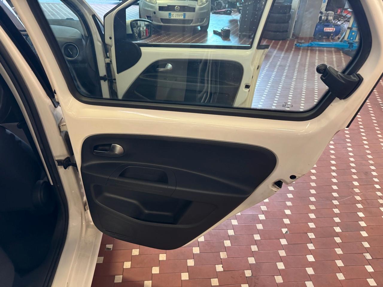 Skoda Citigo 1.0 75 CV ASG 5 porte Ambition - CAMBIO AUTOMATICO