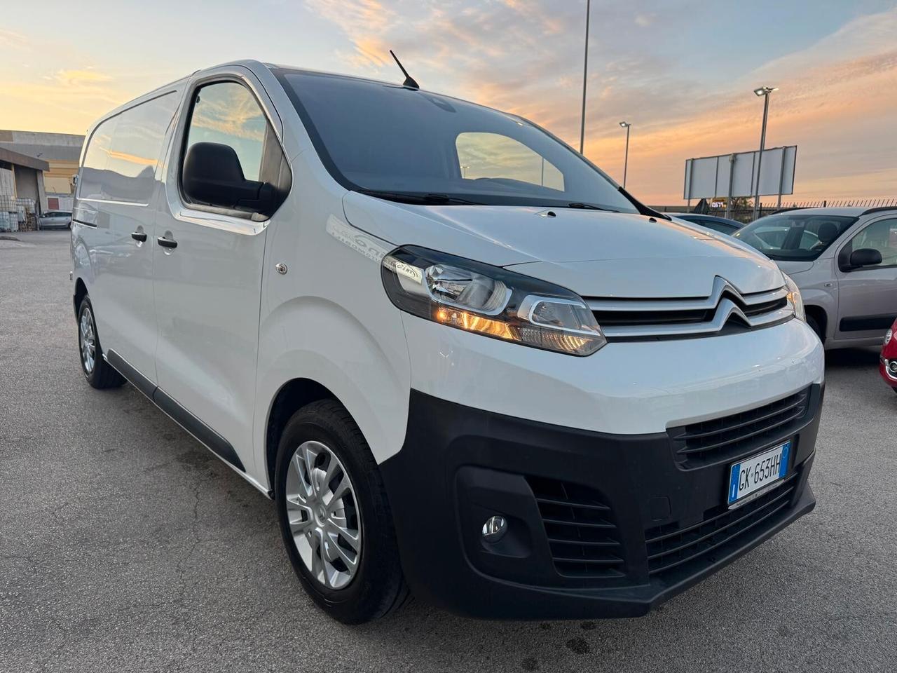 Citroen Jumpy 1.5 BlueHDi 120 PROMOFIN