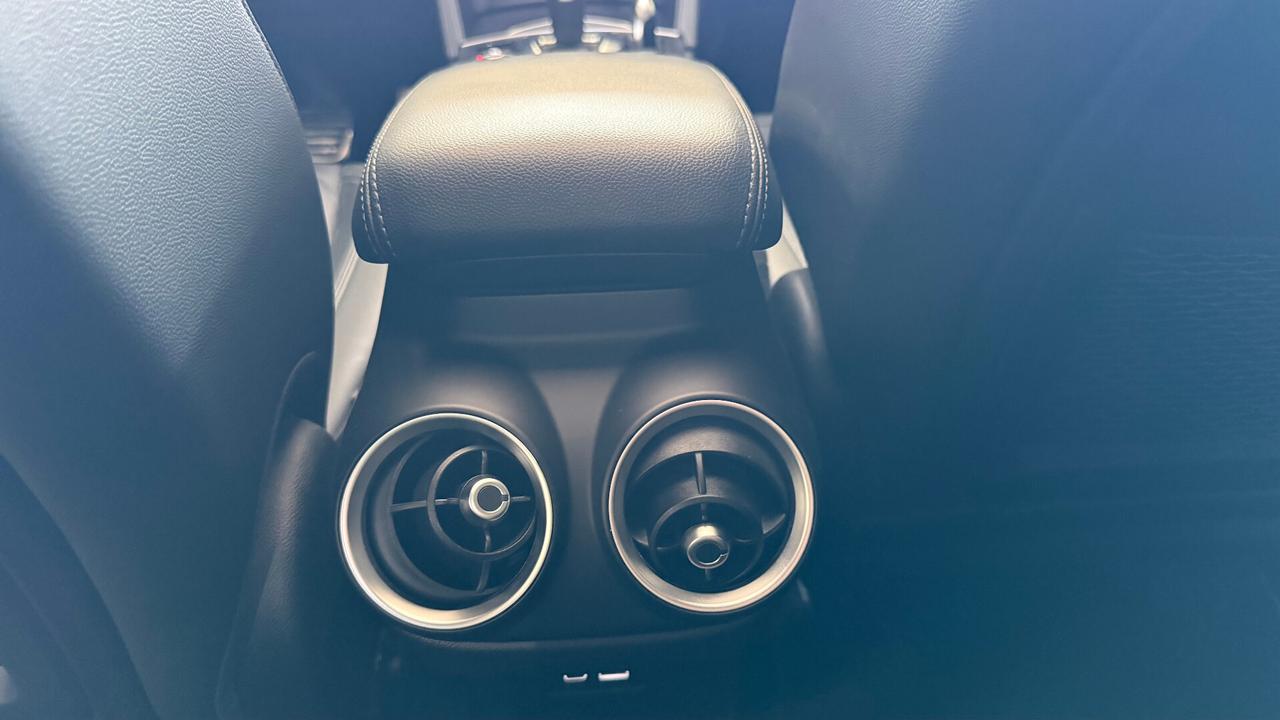 ALFA ROMEO STELVIO Q4 RESTYLING TETTO APRIBILE