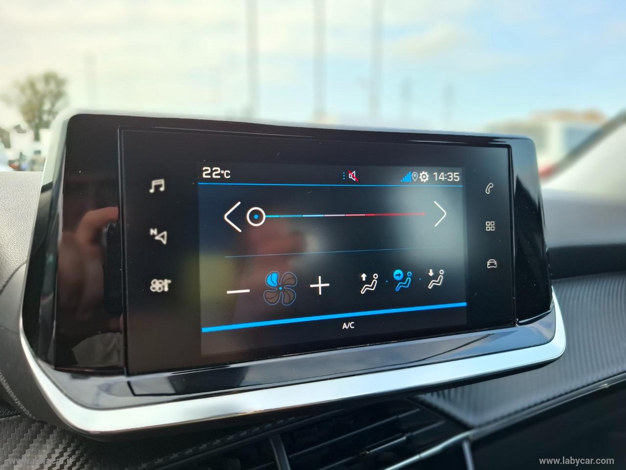 PEUGEOT 2008 BlueHDi 110 S&S Active