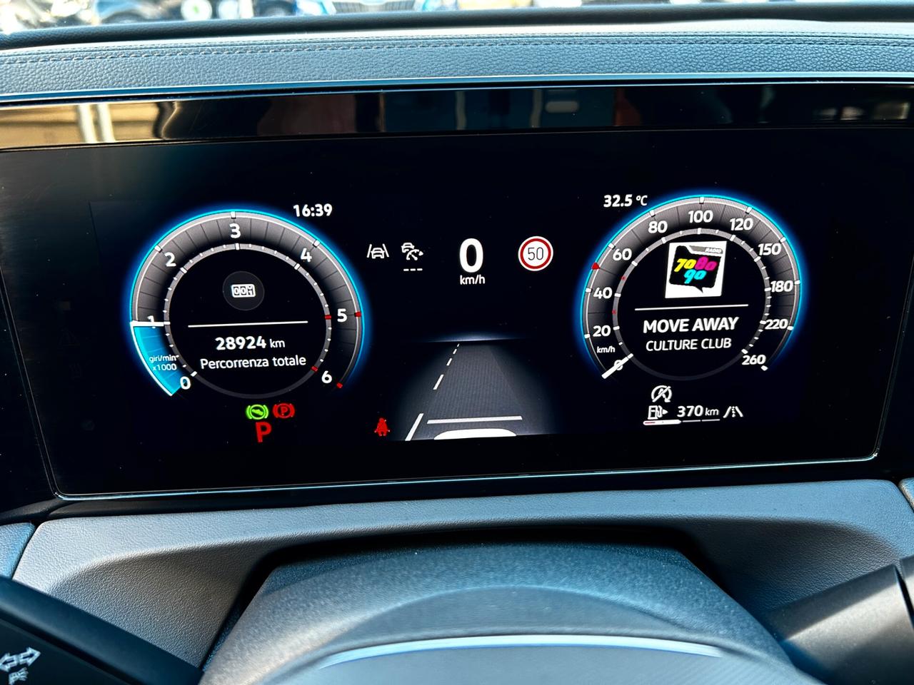 Volkswagen Tiguan 2.0 TDI 150 CV DSG R-Line 2025