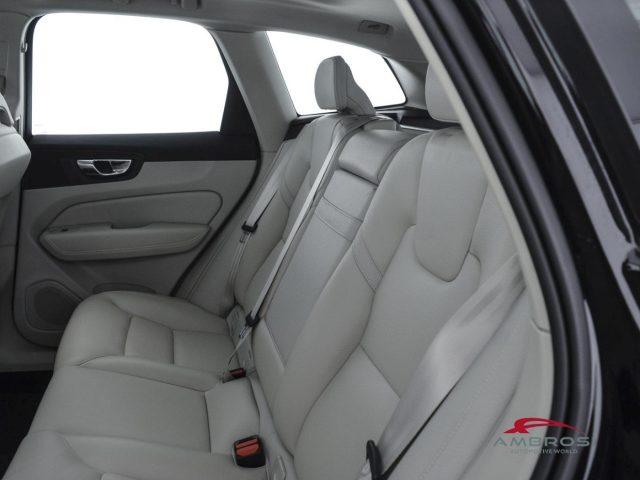 VOLVO XC60 D4 AWD Geartronic Inscription