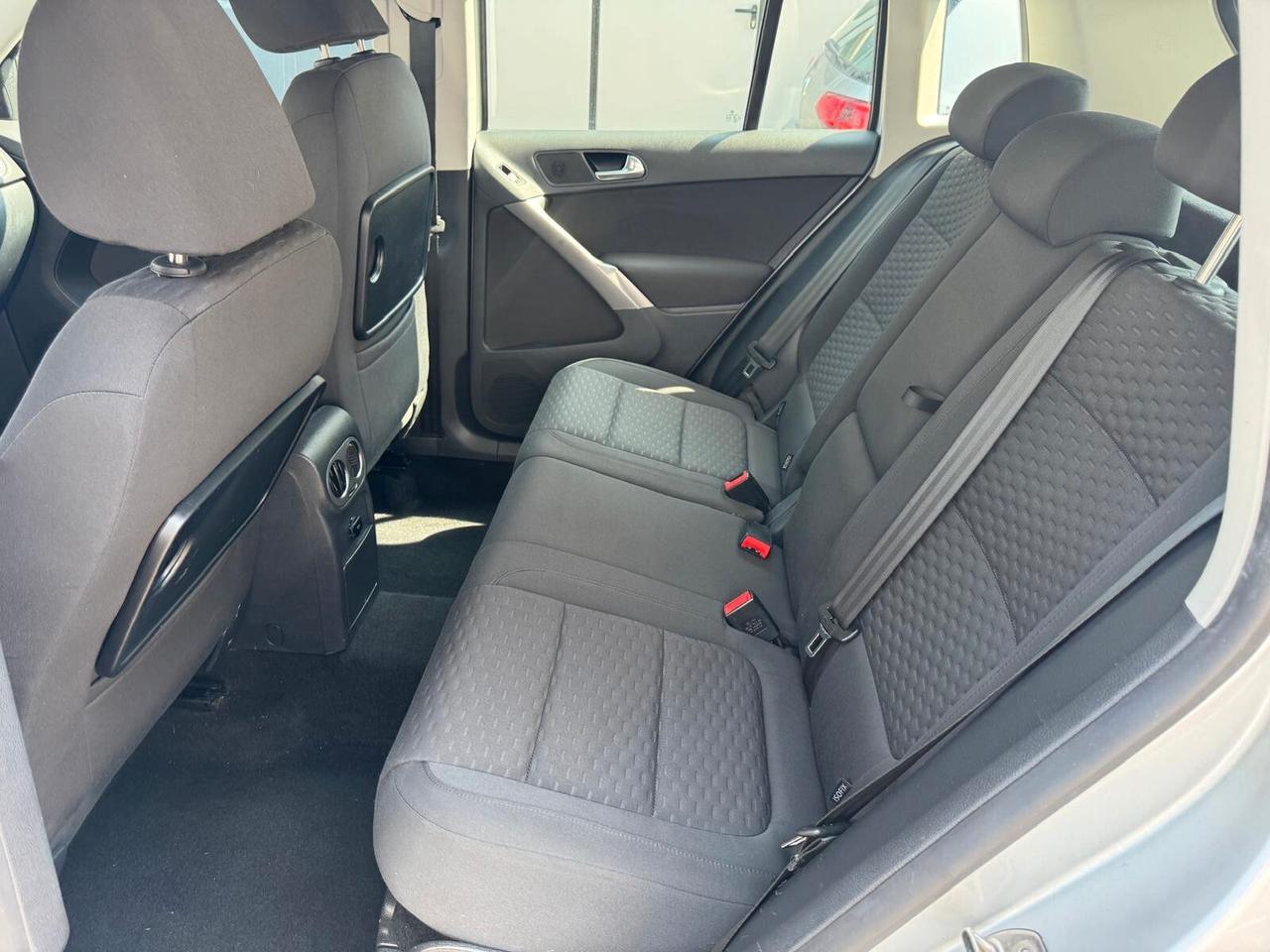 Volkswagen Tiguan 2.0 16V TDI DPF Trend & Fun (18°)*CERCHI