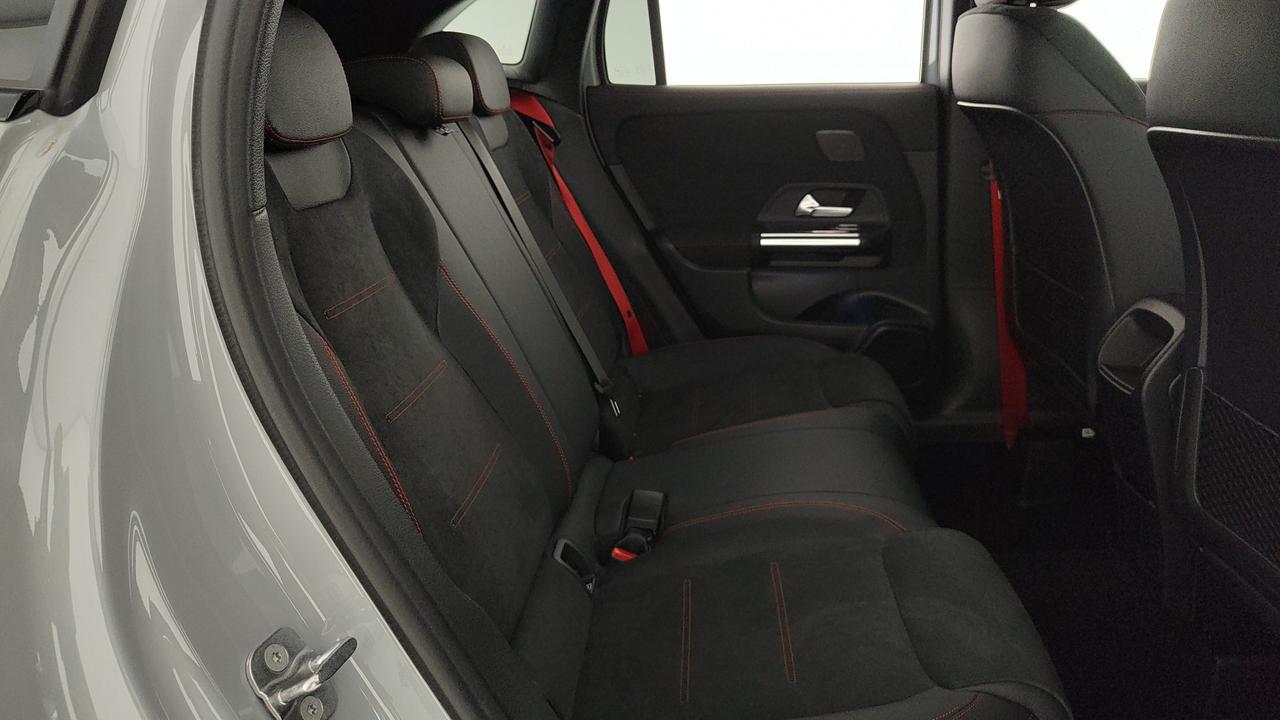 Mercedes-Benz Mercedes-AMG GLA 35 4MATIC