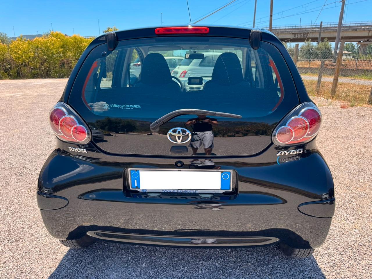 Toyota Aygo 1.0 12V VVT-i 5 porte Deep Ocean Connect