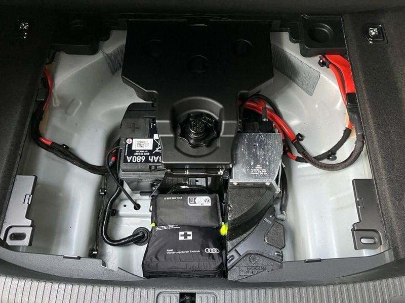 Audi A4 2.0 30 TDI 100KW SLINE EDIT. S TRONIC