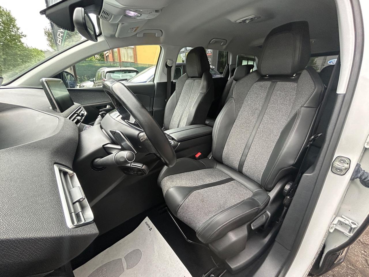 Peugeot 5008 BlueHDi 130 S&S EAT8 Allure