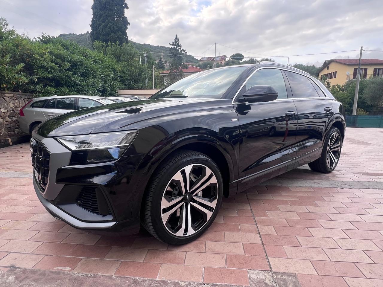 Audi Q8 50 TDI 286 CV quattro tiptronic Sport