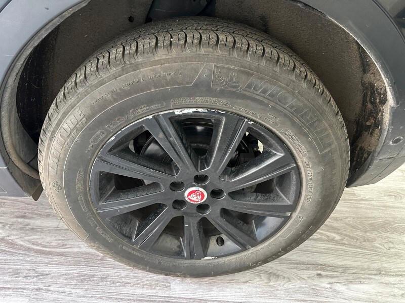 JAGUAR E-Pace (X540) E-Pace 2.0D 150 CV A...