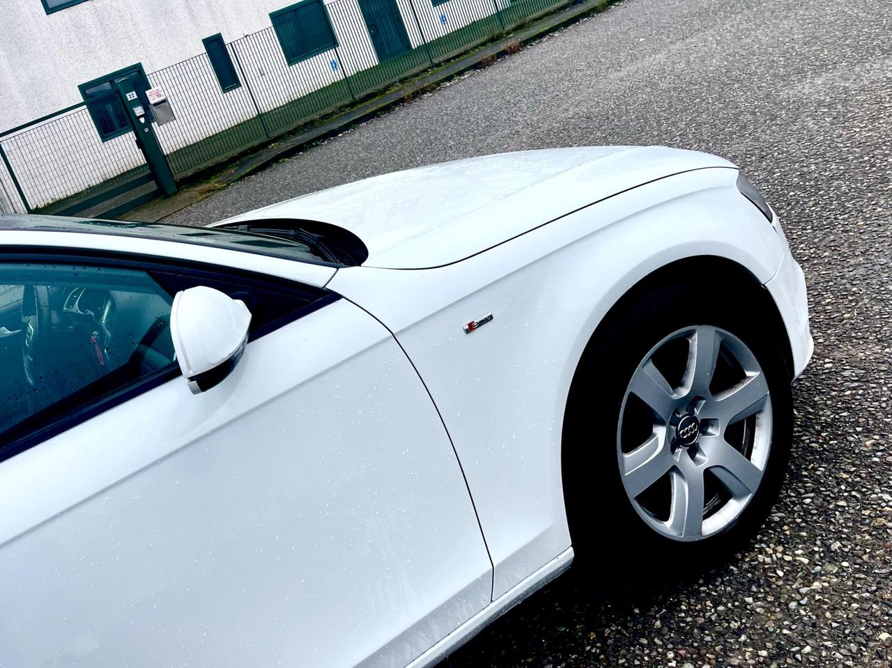 Audi A4 2.0 TDI 177 CV mult. Ambiente